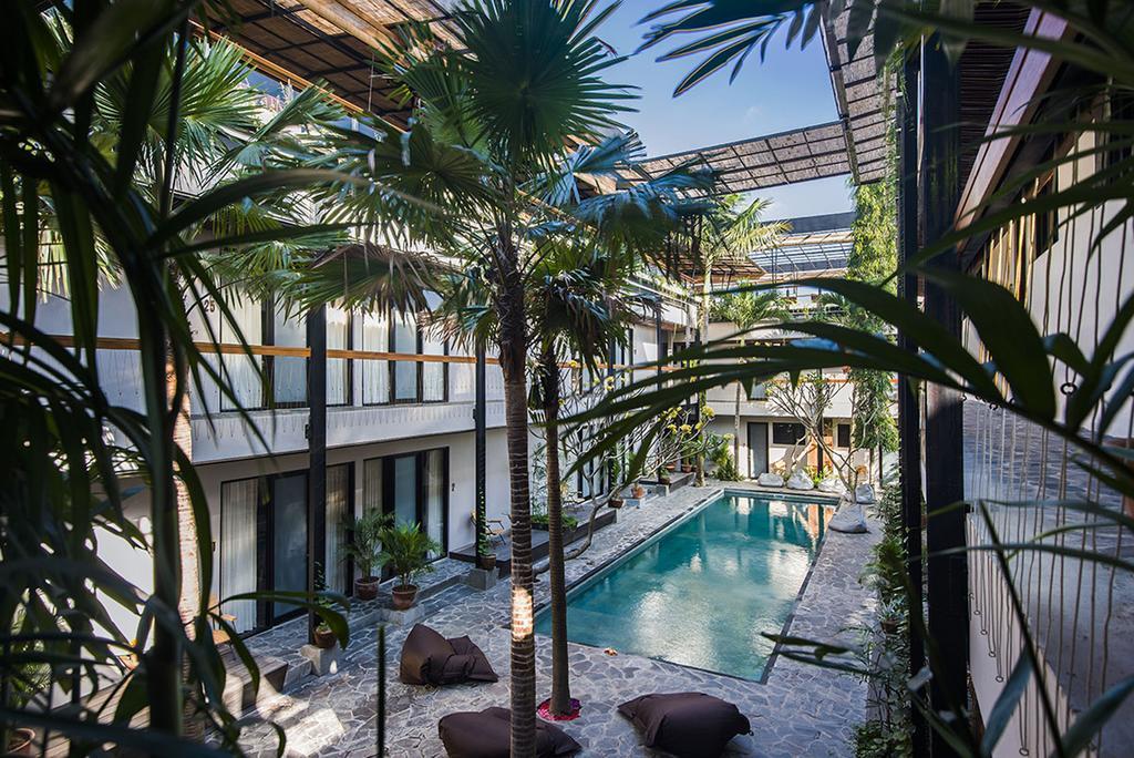 The Shift Hotel Убуд Екстериор снимка