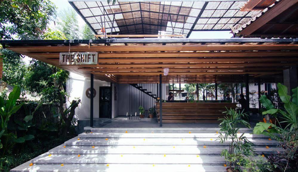 The Shift Hotel Убуд Екстериор снимка